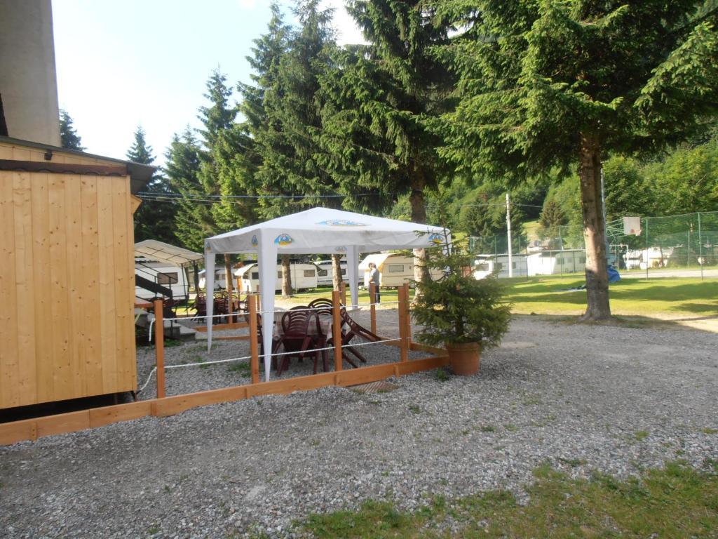 Campodolcino Camping Ngoại thất bức ảnh