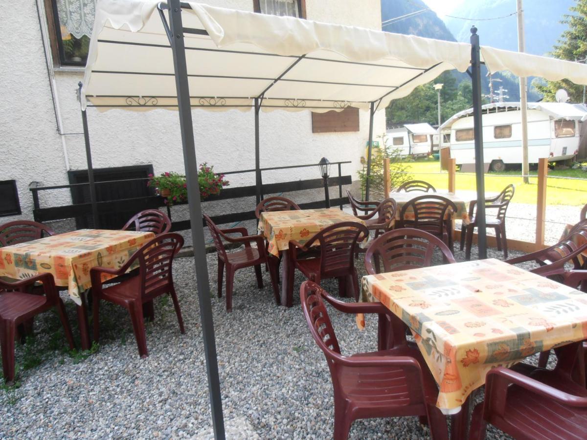 Campodolcino Camping Ngoại thất bức ảnh